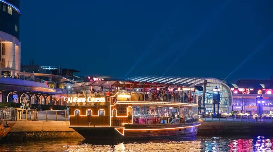 Luxury Dhow Cruise with Dinner Dubai Canal