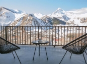 4* Intourist Hotel in Kazbegi or equivalent