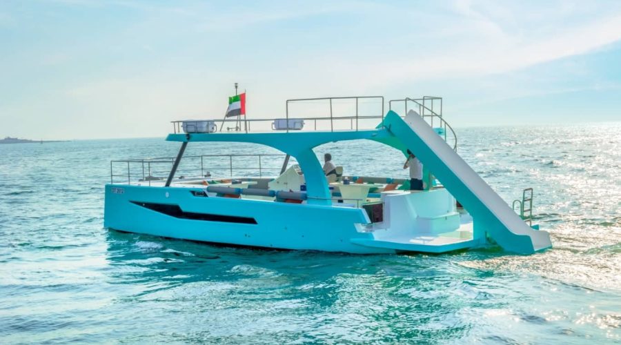 Jump 40 Yacht Rental Dubai