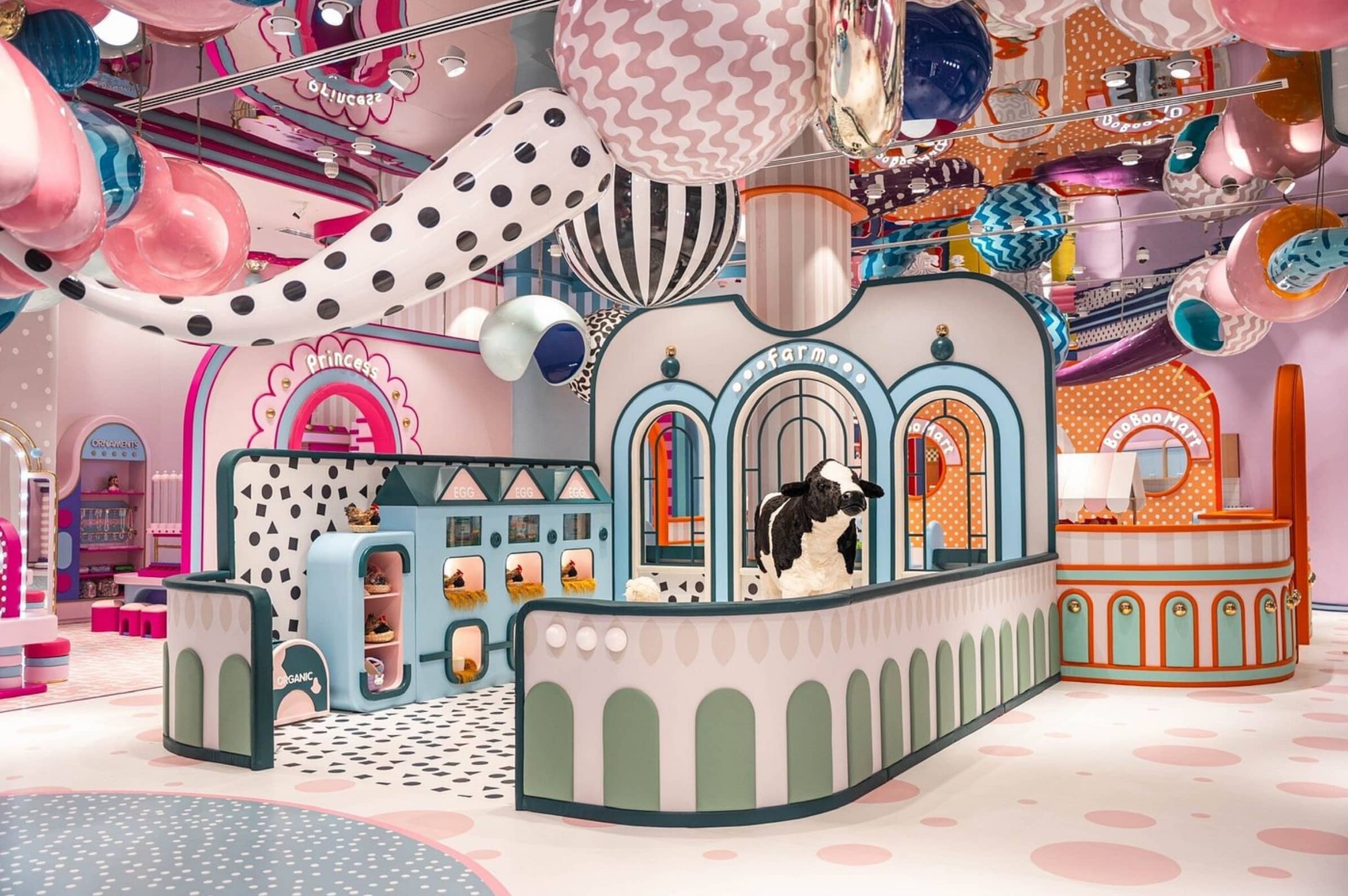 World Teachers’ Day Offer Dubai Amusement Center Provides Free Entry to Teachers and Children