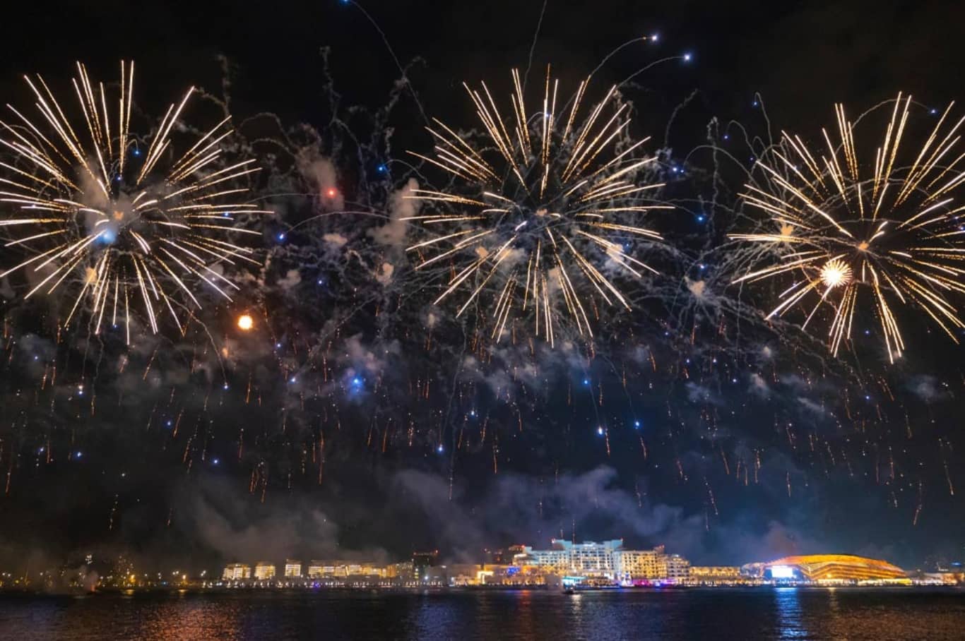 Abu Dhabi Yas Island Dhow Dinner Cruise New Year