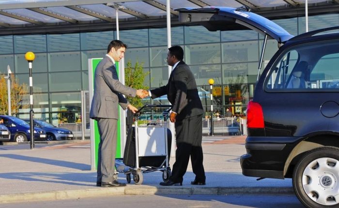 Dubai Airport Drop off Limousine