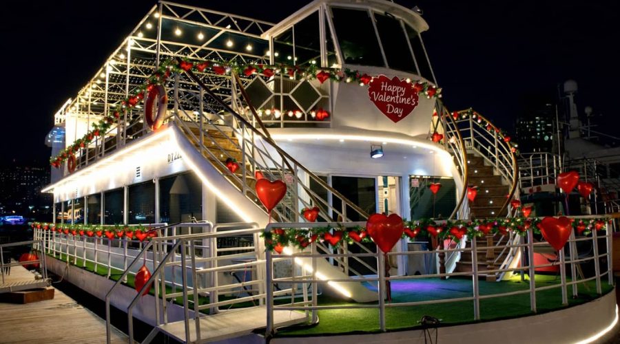 Grand Valentines Day Dinner Cruise at Al Seef Dubai