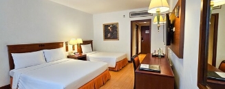 Ramada D’ Ma or similar