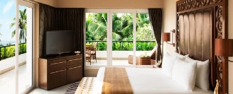 The Palms or similar