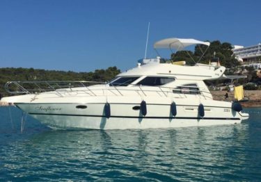 43 FT Cranchi Yacht Rental Dubai cruising in Dubai Marina