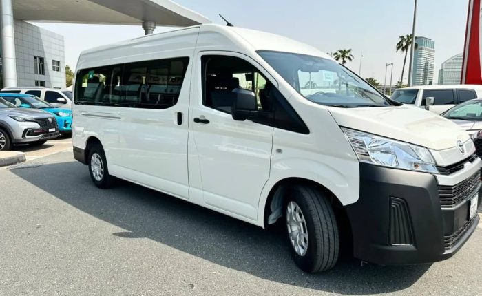 10 Seater Hi-ACE Minibus Van exterior view for group travel